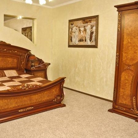 Hotel Coliseum Khmelʼnytsʼkyy Zewnętrze zdjęcie