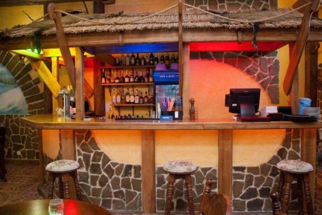 Hotel Coliseum Khmelʼnytsʼkyy Zewnętrze zdjęcie